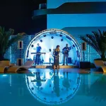 Hotel Opera