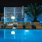Opera Hotel 4*