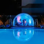 Opera Hotel