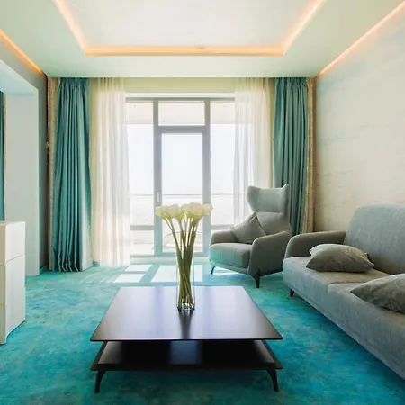 Opera Hotel