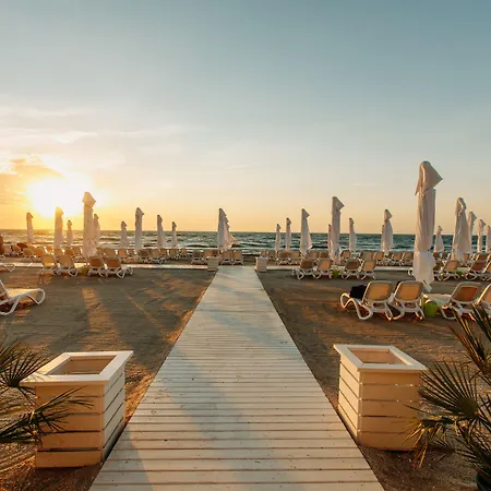 Opera 4* Mamaia