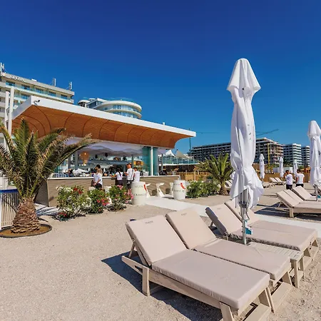 Hotel Opera Mamaia