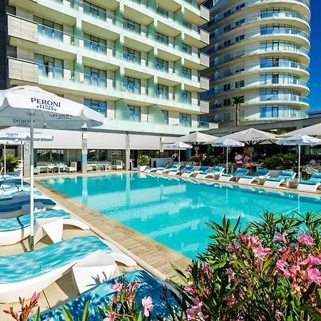 Hotel Opera