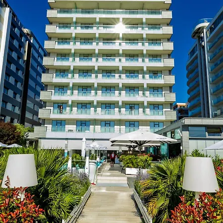 Opera Hotel